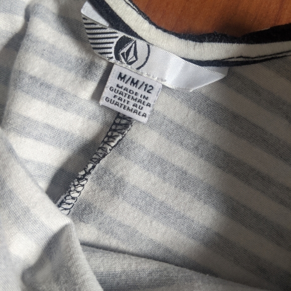 Volcom long sleeve Striped Dress - Picture 5 of 6